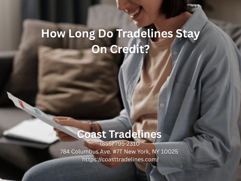 woman reading her credit report